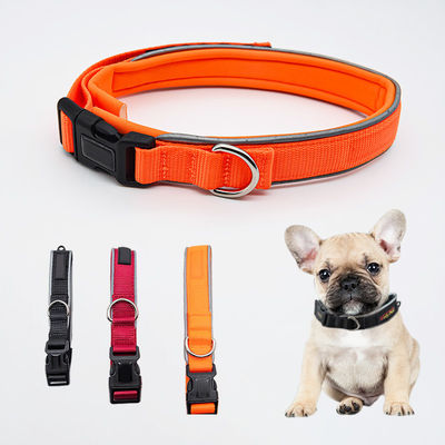 豪華な犬の襟 コードルウェール革 ベルベットナイロン素材 ハンデハールバンド ペット用品